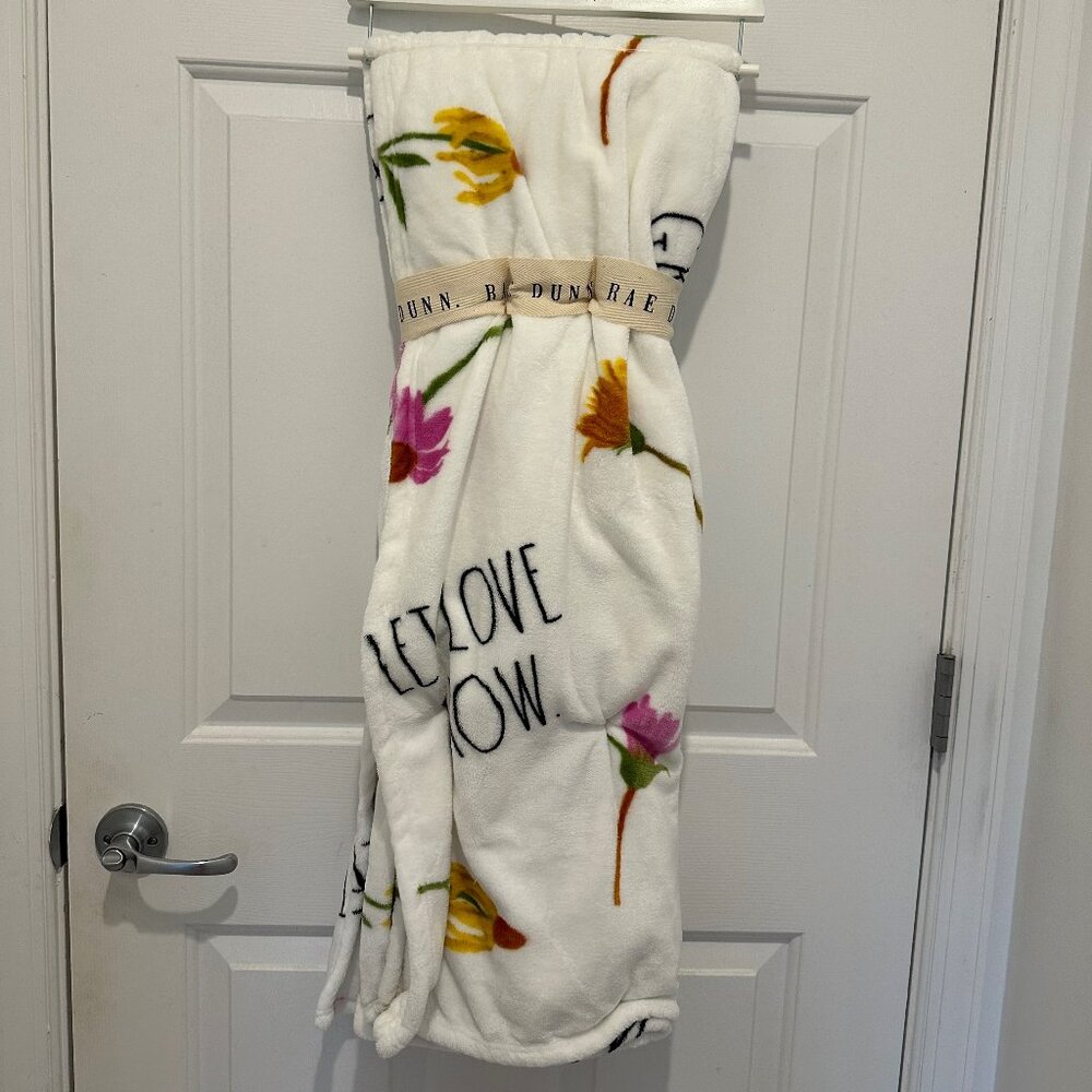 Rae Dunn Let Love Grow Throw with Flowers